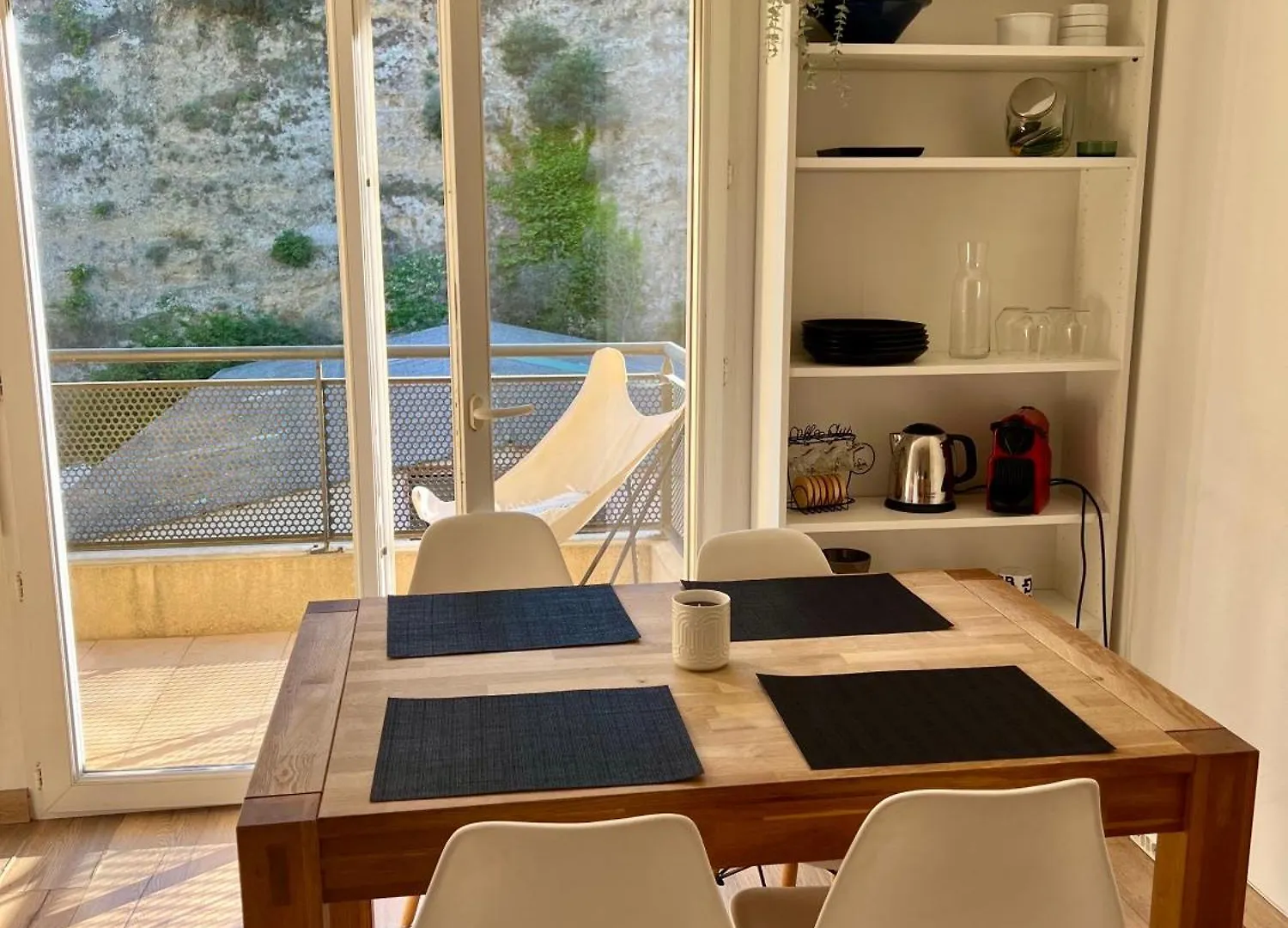 Magnificent Renovated Apartment, 2 Rooms Of 45 M2, Close Tothe Sea, Top Floor, Terrace Nice 0*,